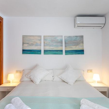 Apartamentos Es Dolc Colonia de Sant Jordi Extérieur photo